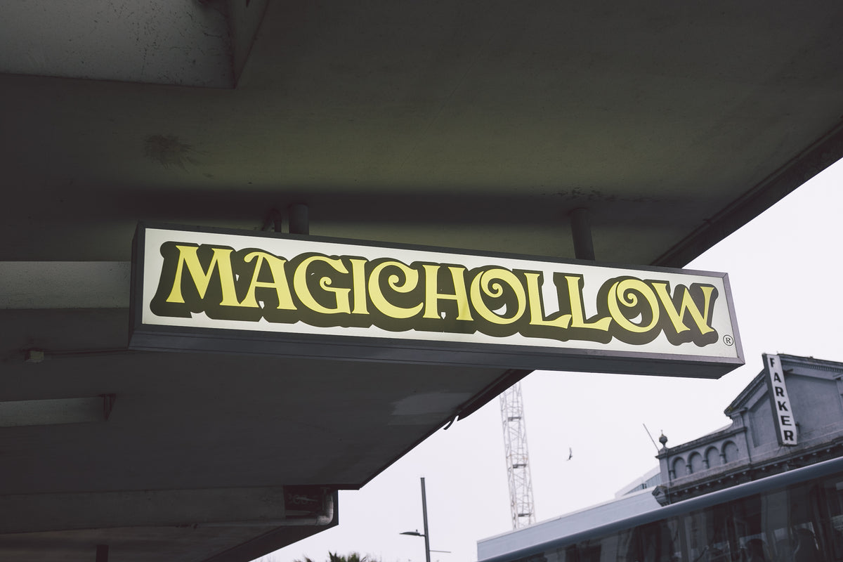 Magichollow